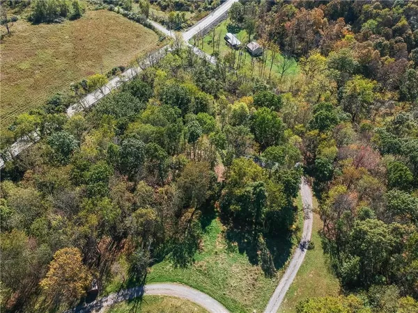 $45,000 | 2618 Highway 30, Hookstown, PA 15050