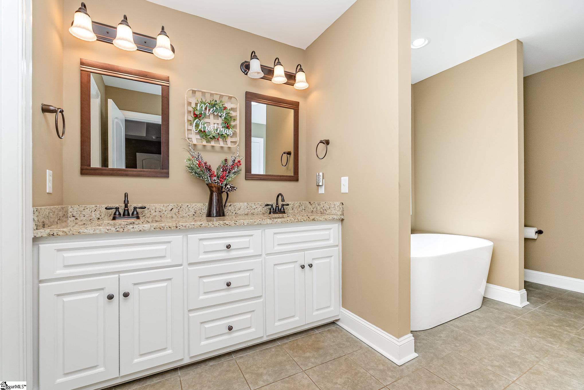 520 Edens Road Pickens, SC 29671 - Photo 16 of 30