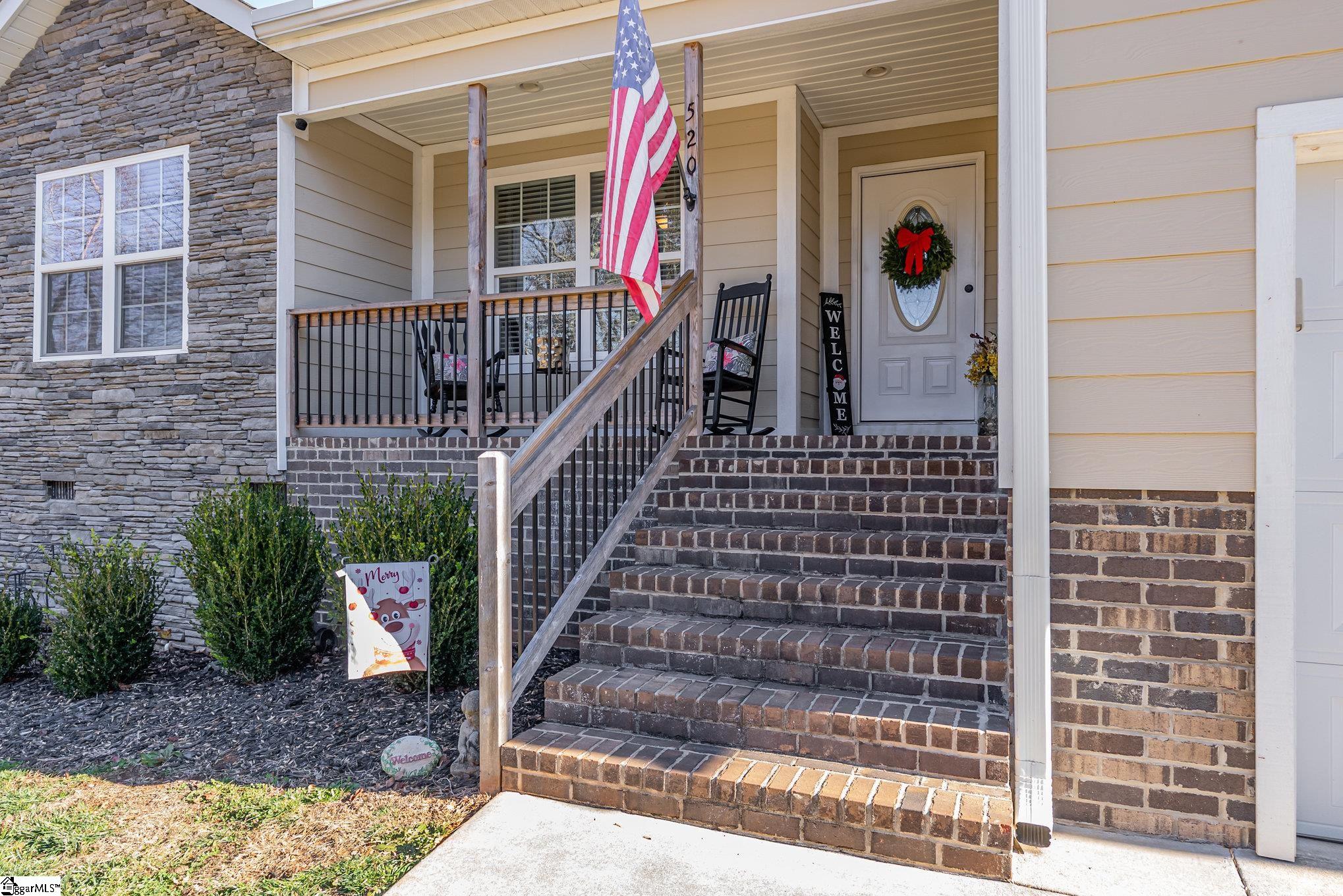 520 Edens Road Pickens, SC 29671 - Photo 4 of 30