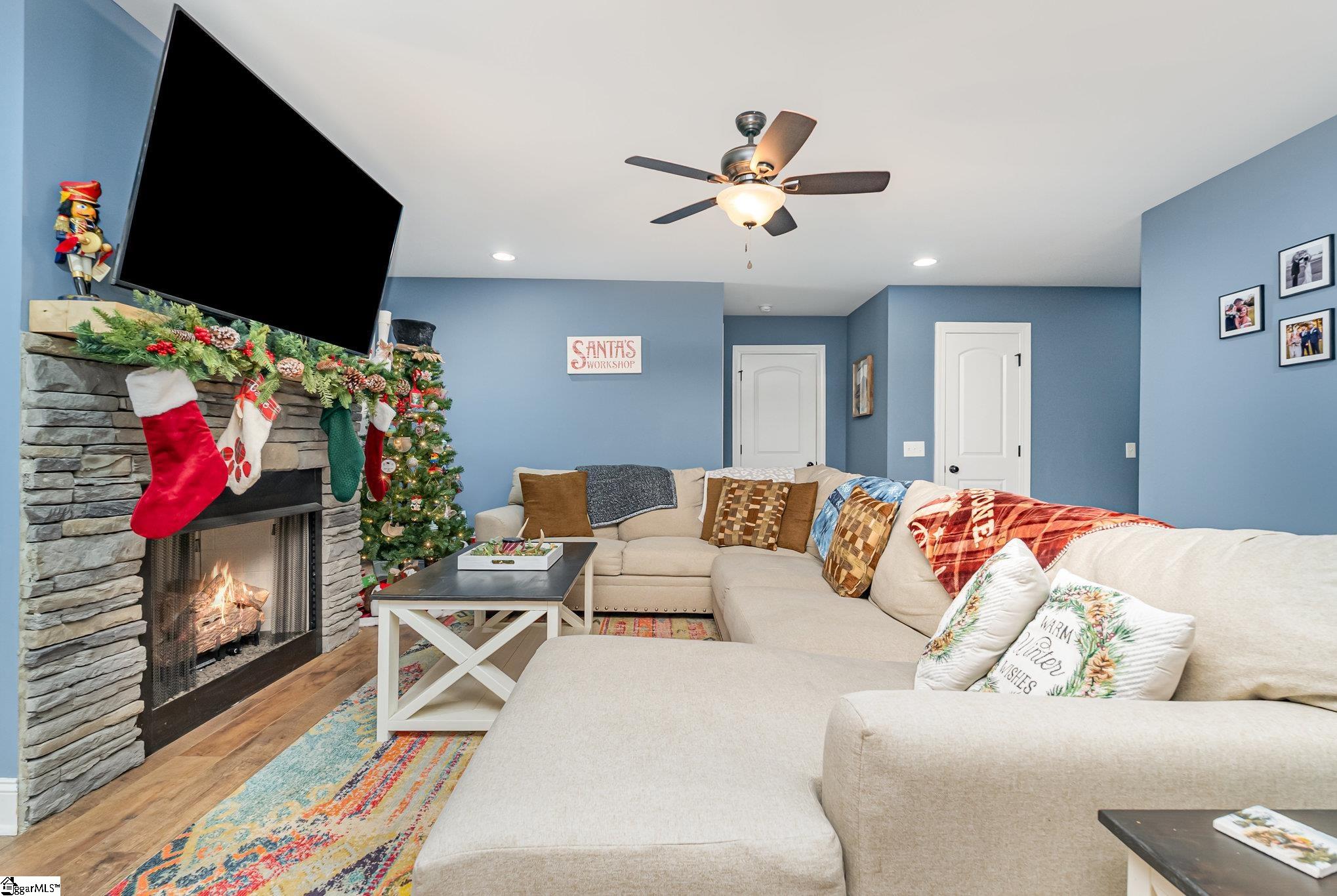 520 Edens Road Pickens, SC 29671 - Photo 7 of 30