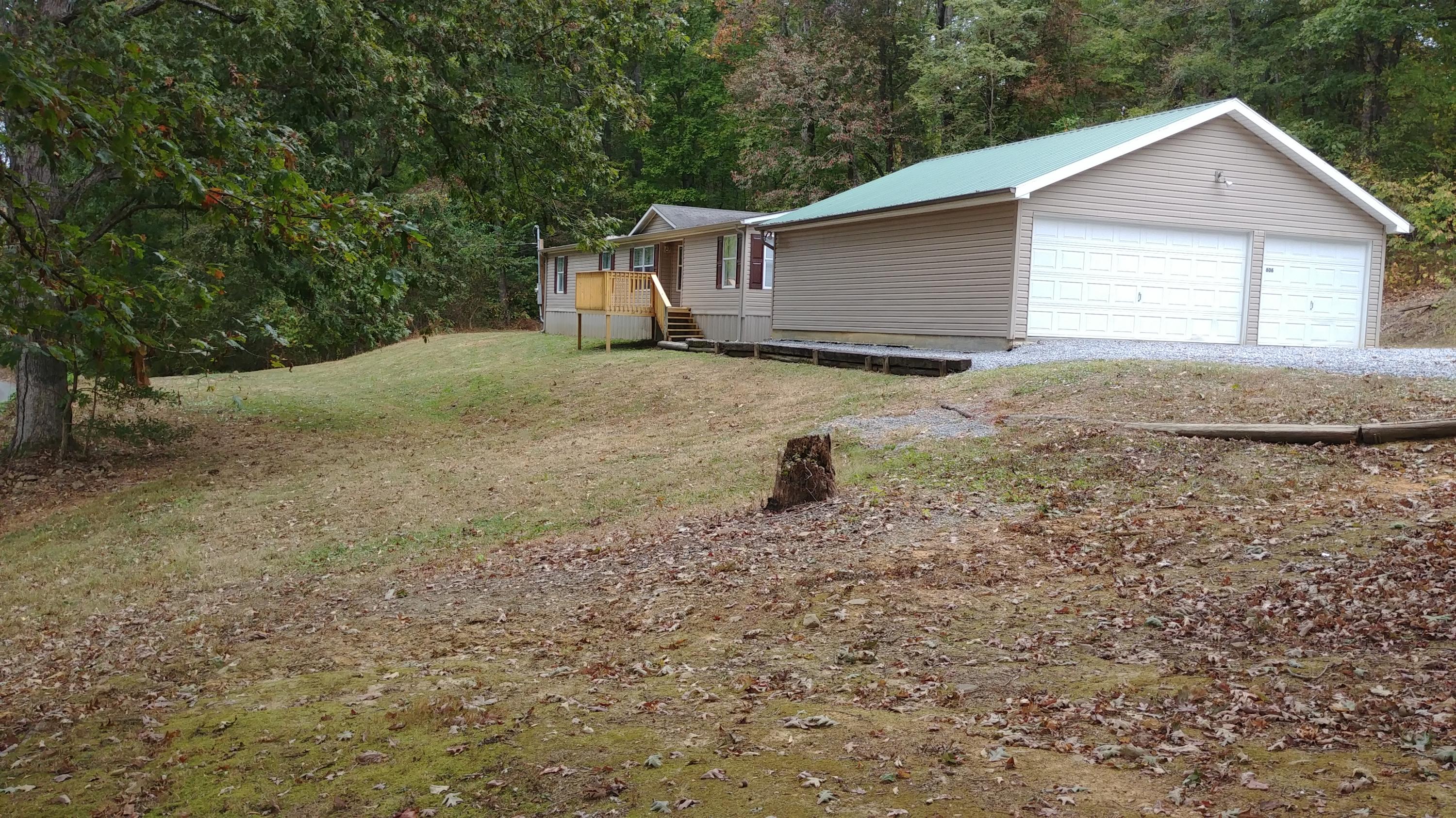 606 Humphrey Road Walland, TN 37886 - Photo 1 of 25 1012191112