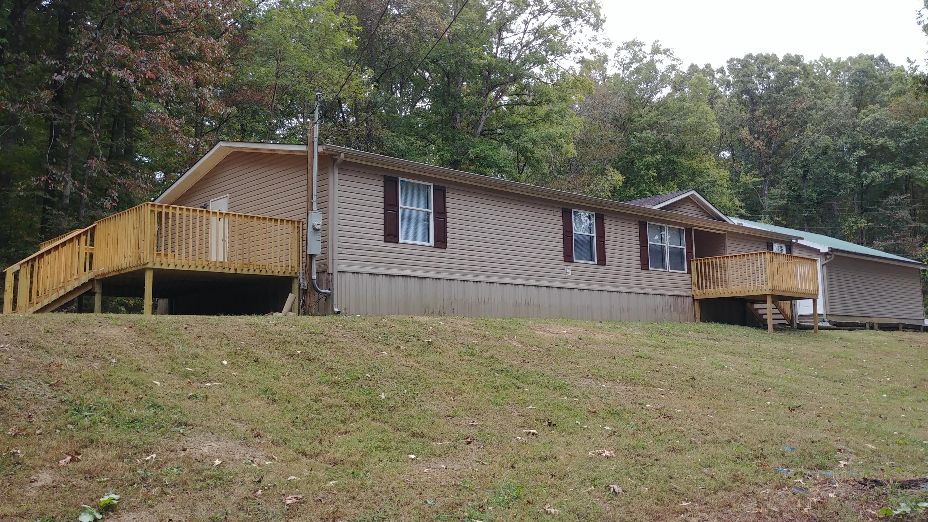 606 Humphrey Road Walland, TN 37886 - Photo 4 of 25 1012191113
