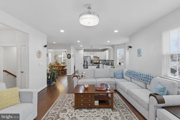 $938,000 | 6201 Walter Way, Ellicott City, MD 21043