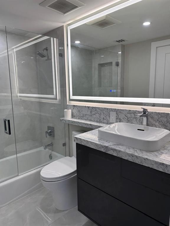 2051 Southeast 3rd Street, Unit 406 Deerfield Beach, FL 33441 - Photo 31 of 61