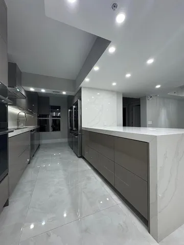 $1,400,000 | 2051 Southeast 3rd Street, Unit 406, Deerfield Beach, FL 33441