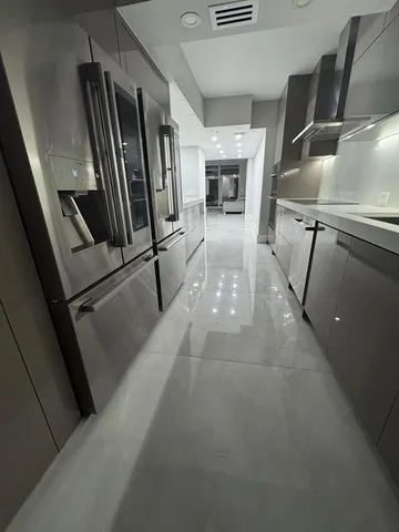 $1,400,000 | 2051 Southeast 3rd Street, Unit 406, Deerfield Beach, FL 33441