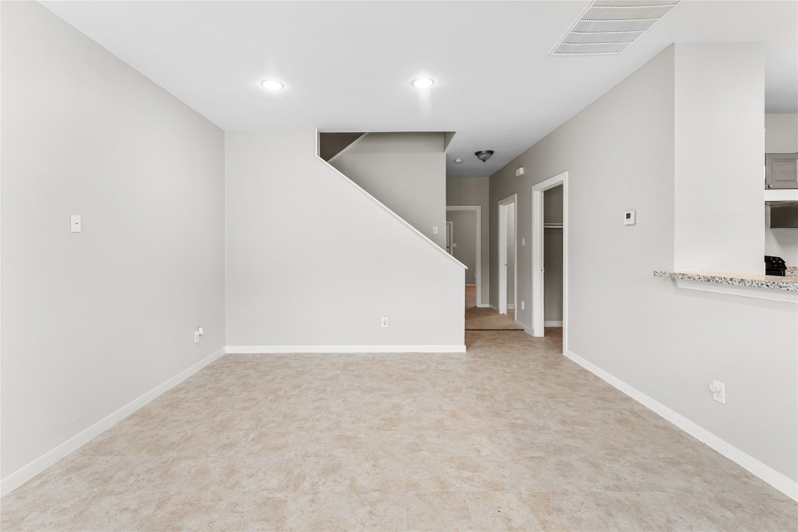 9610 Buffum Street, Unit B Houston, TX 77051 - Photo 10 of 25