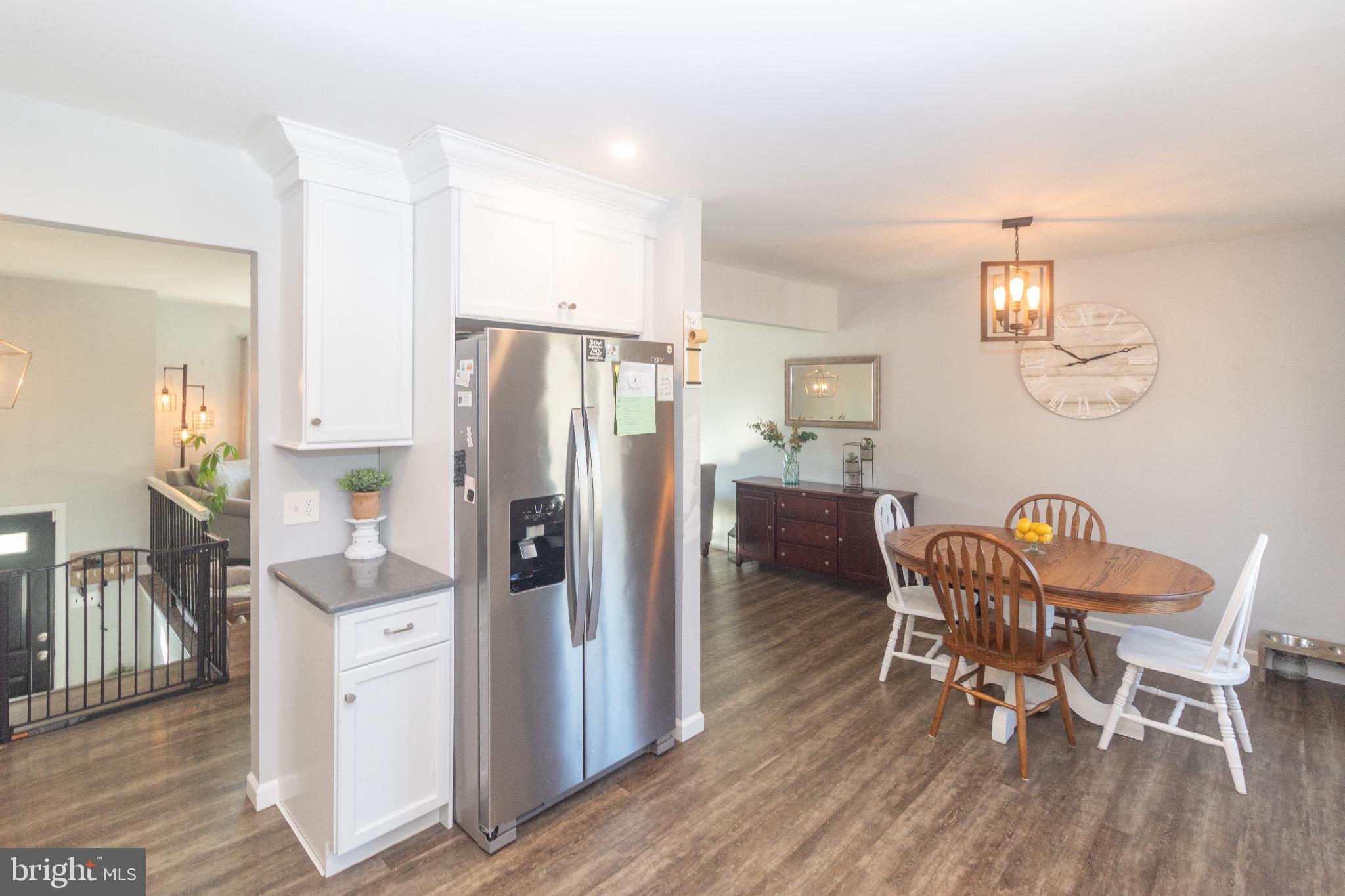 70 Tarnsfield Road Westampton, NJ 08060 - Photo 10 of 35 Bright and inviting open-concept kitchen.