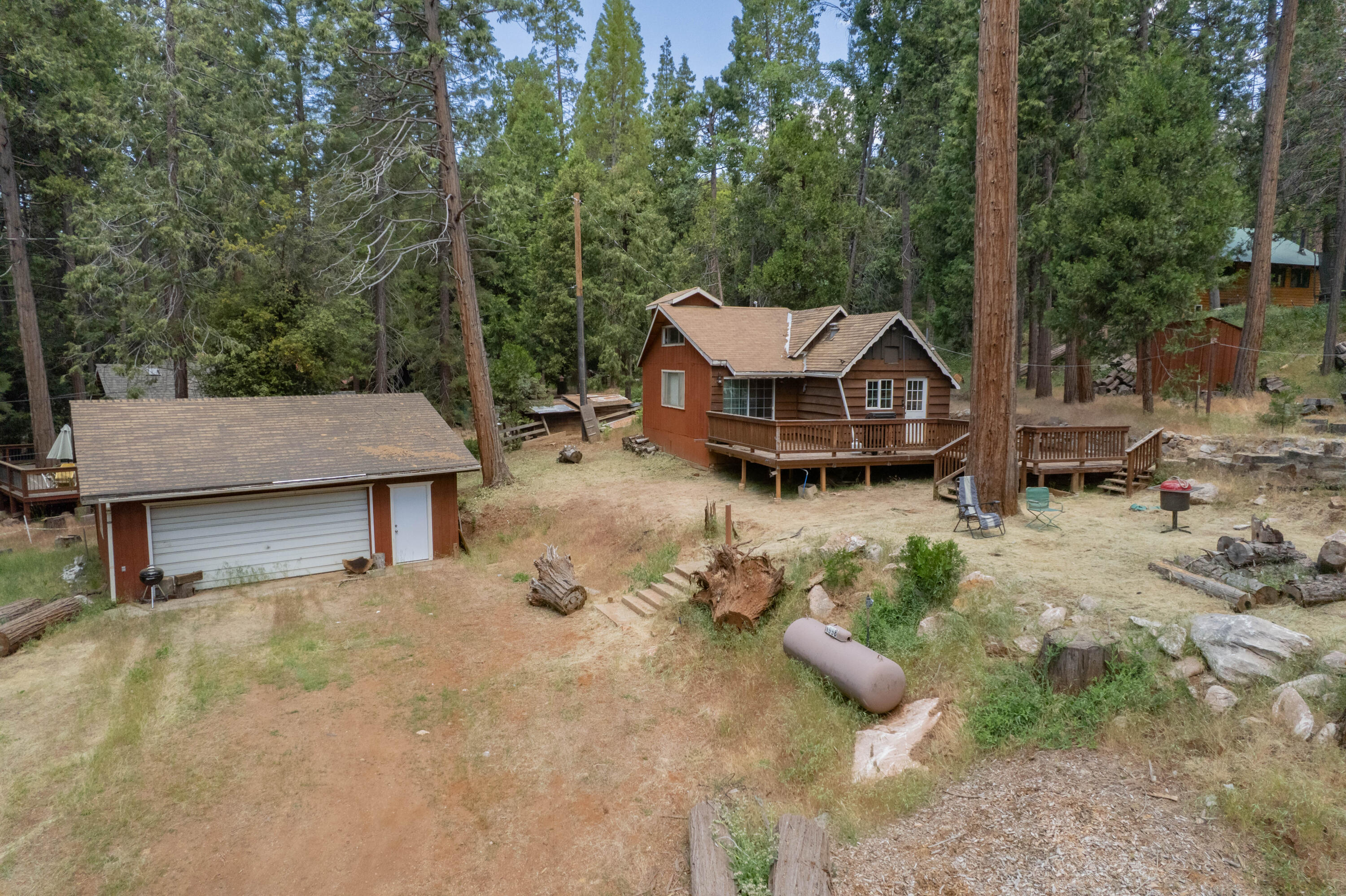 1998 Tienken Avenue Springville, CA 93265 - Photo 6 of 53 6