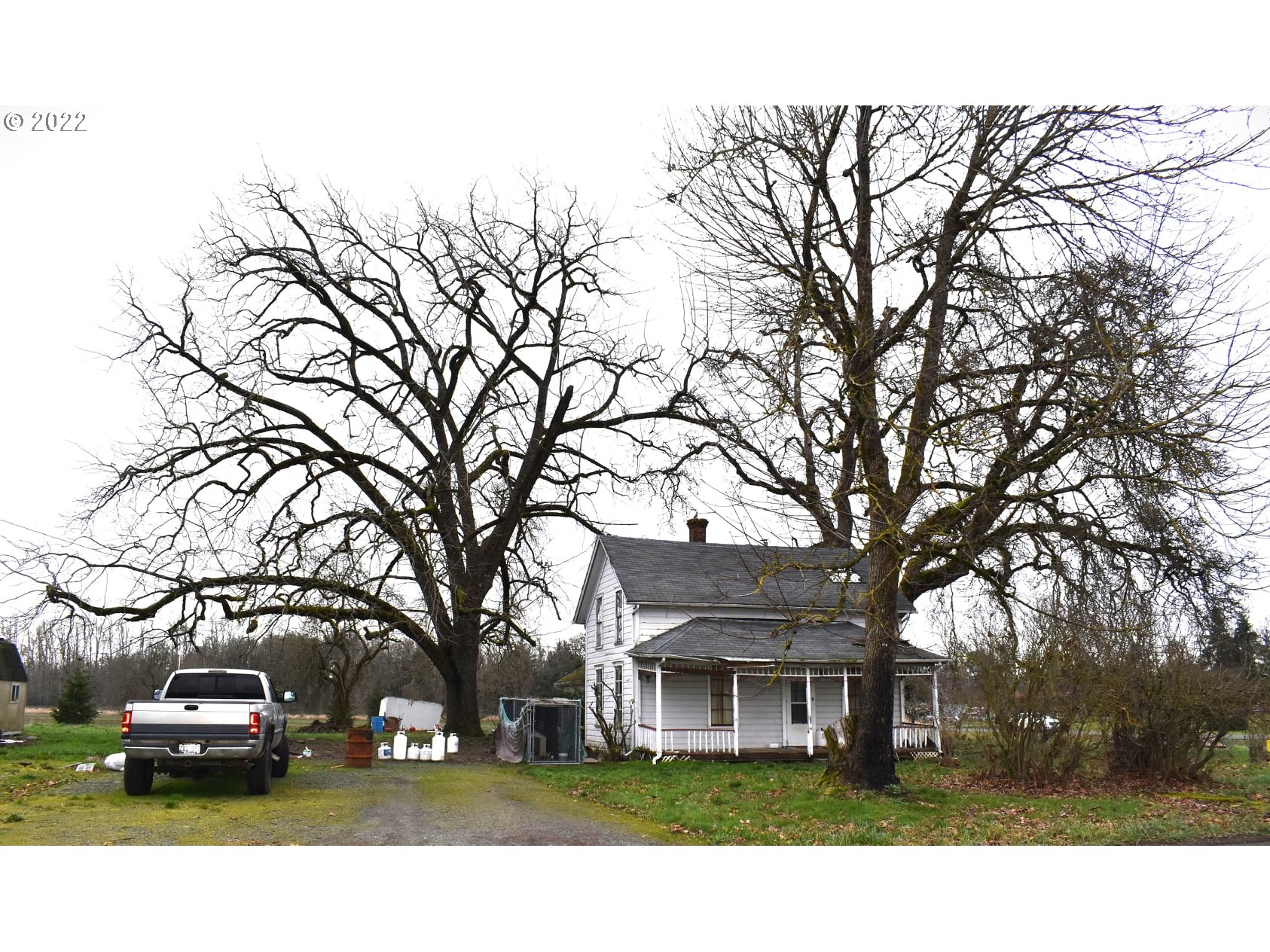 11713 South Riggs Damm Road Canby, OR 97013 - Photo 17 of 28 a building outdoor space with lots of trees
