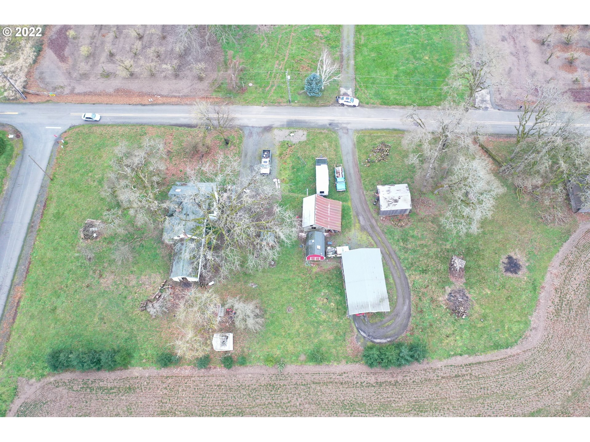11713 South Riggs Damm Road Canby, OR 97013 - Photo 4 of 28 a view of a outdoor space