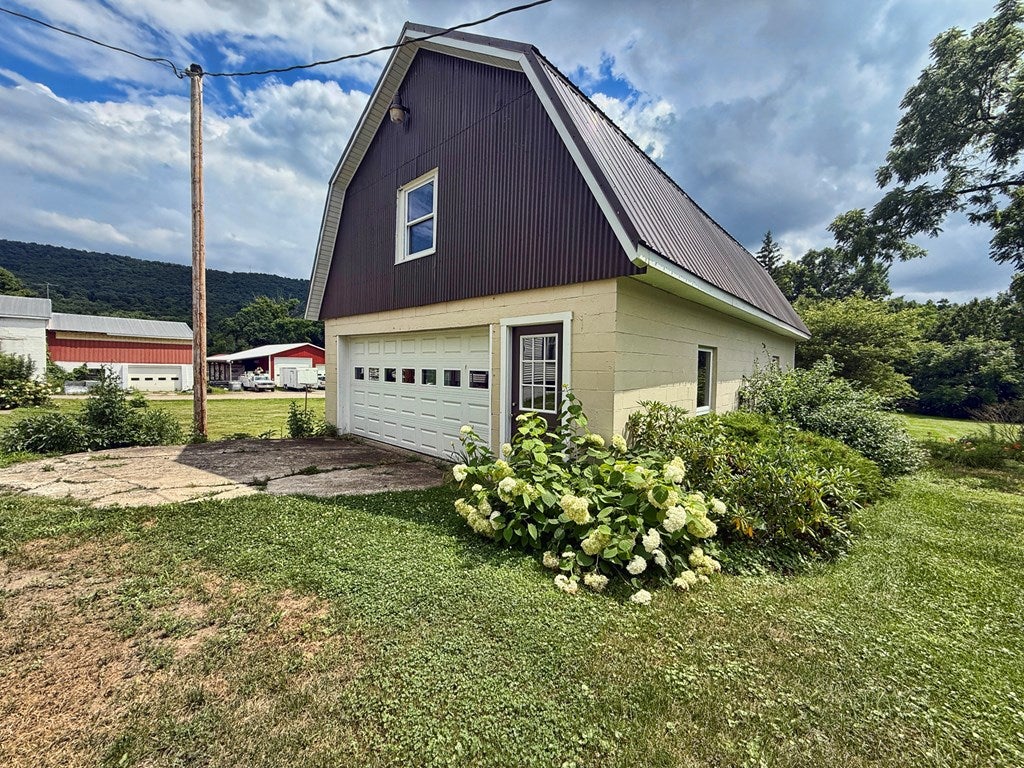 13334 Neelyton Road Neelyton, PA 17239 - Photo 24 of 66 Gallery Image 24