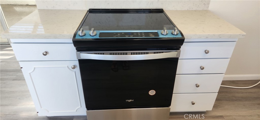 14421 Pinewood Road Tustin, CA 92780 - Photo 27 of 43