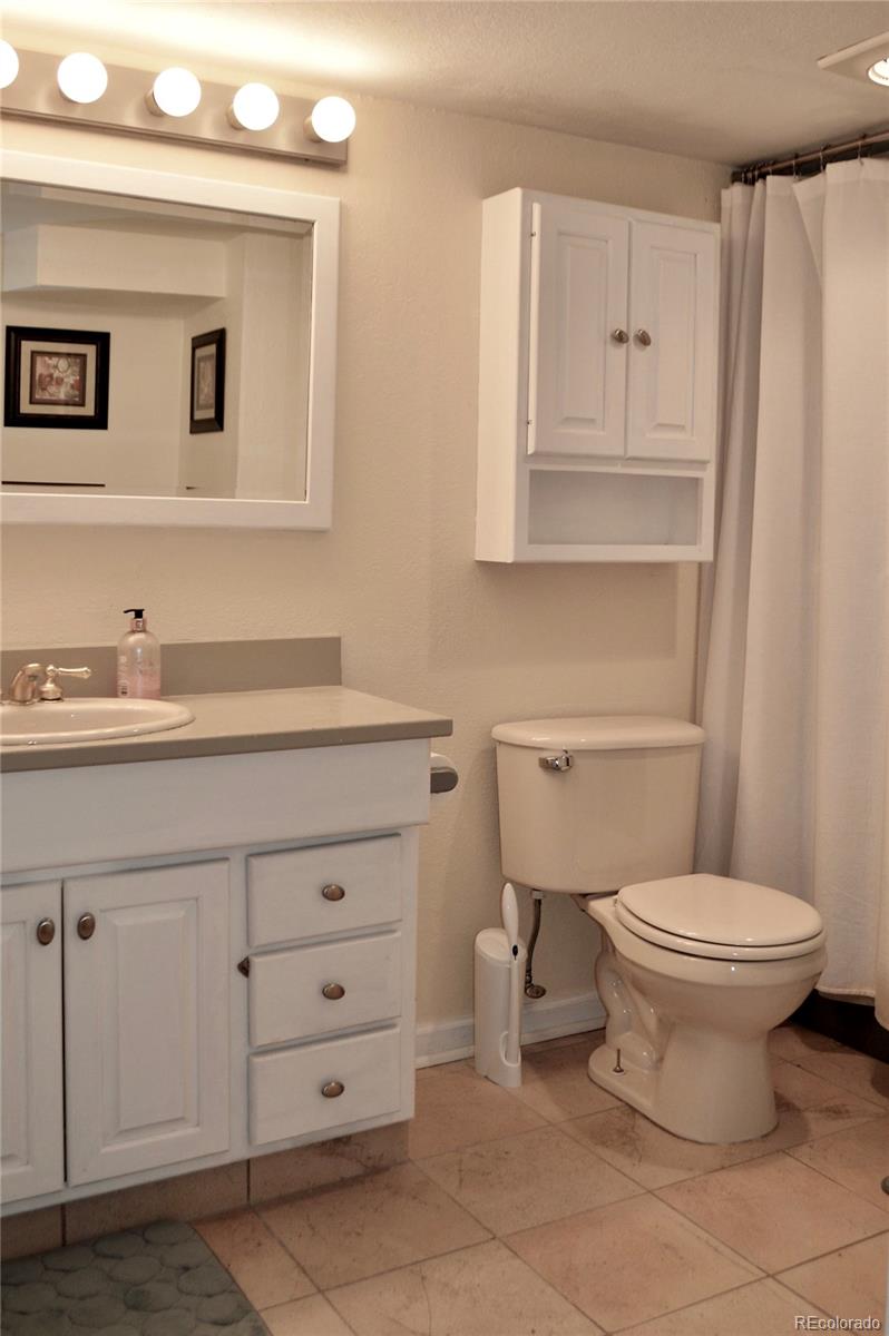 1494 Arrowhead Road Highlands Ranch, CO 80126 - Photo 25 of 33 Gallery Image 25