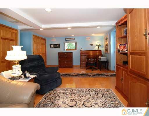 241 North Hill Road Colonia, NJ 07067 - Photo 5 of 10 Gallery Image 5