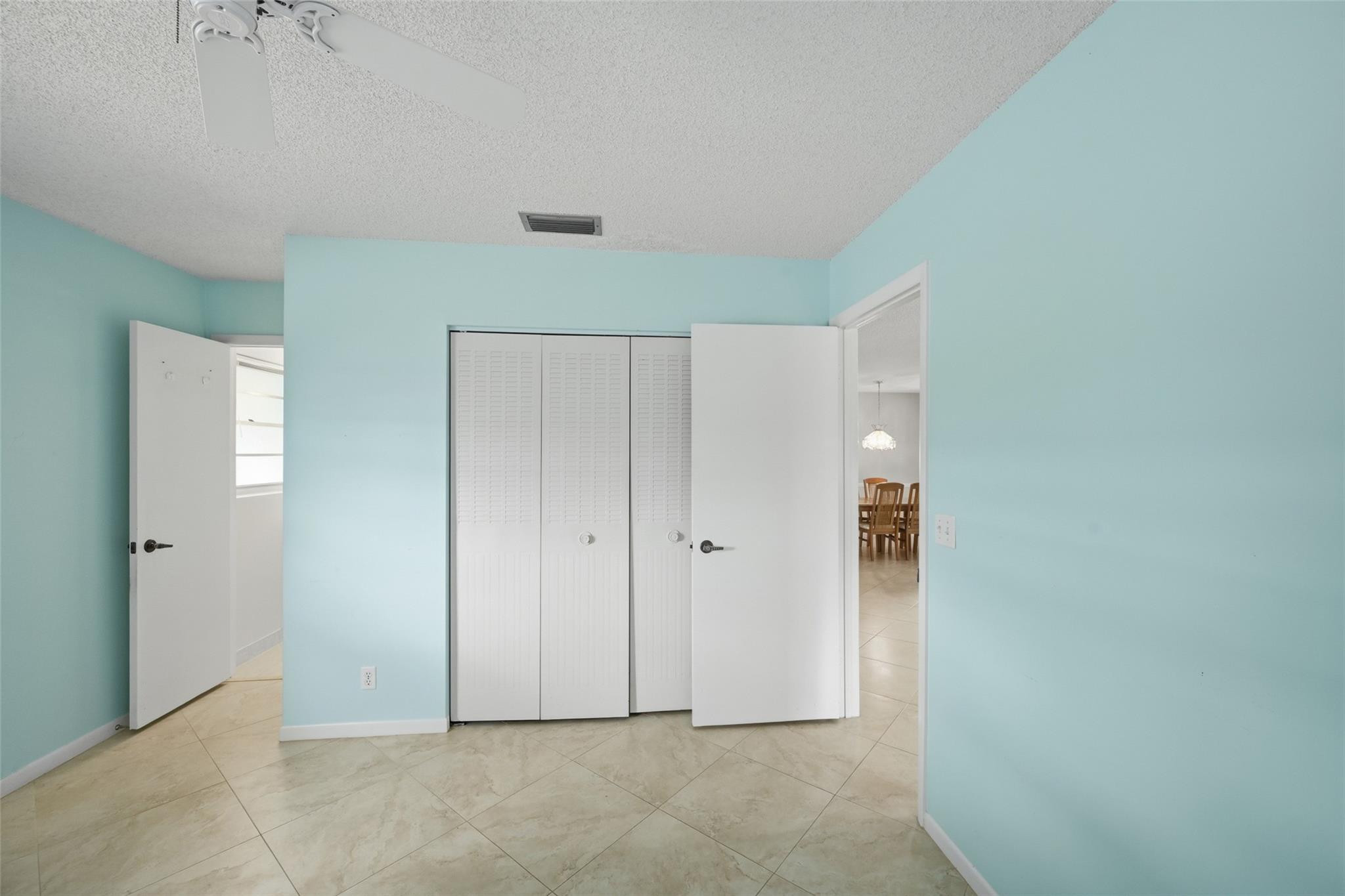 602 Hummingbird Lane, Unit 602 Delray Beach, FL 33445 - Photo 26 of 31 a view of an empty room