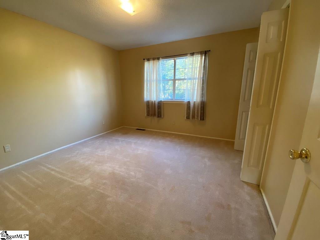 4400 Lexington Way Anderson, SC 29621 - Photo 10 of 29 Gallery Image 10
