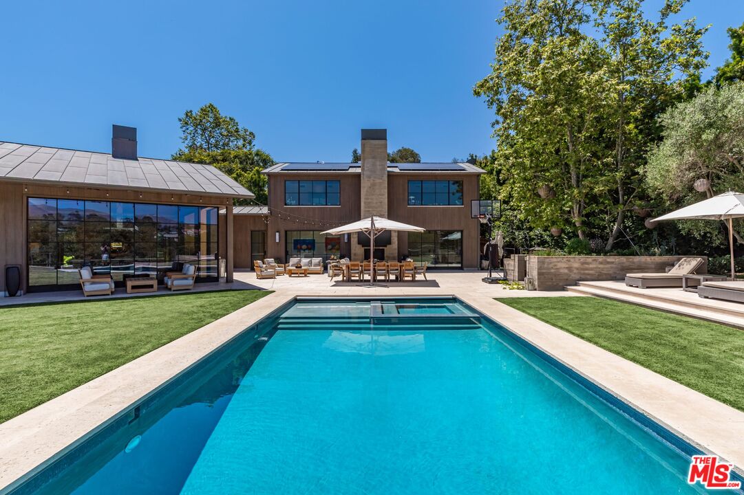 859 Woodacres Road Santa Monica, CA 90402 - Photo 51 of 55