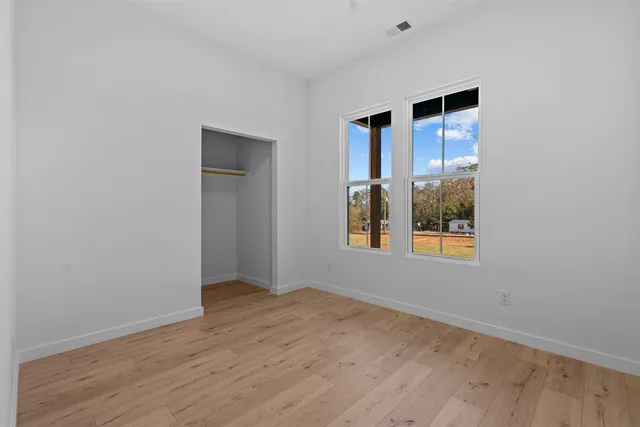 $379,000 | 1356 Old Canaan Road, Spartanburg, SC 29306