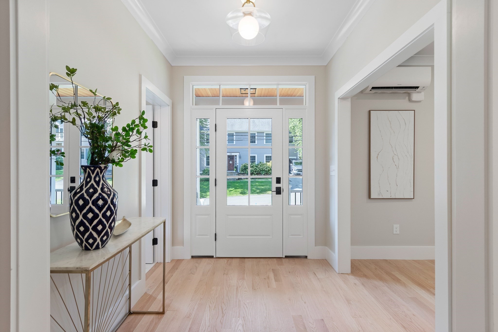 53 Hodge Road Arlington, MA 02474 - Photo 4 of 41 Gallery Image 4