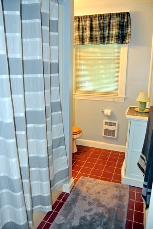 118 Beacon Street Clinton, MA 01510 - Photo 12 of 28 Gallery Image 12