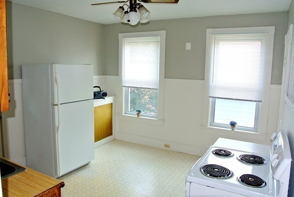 118 Beacon Street Clinton, MA 01510 - Photo 15 of 28 Gallery Image 15