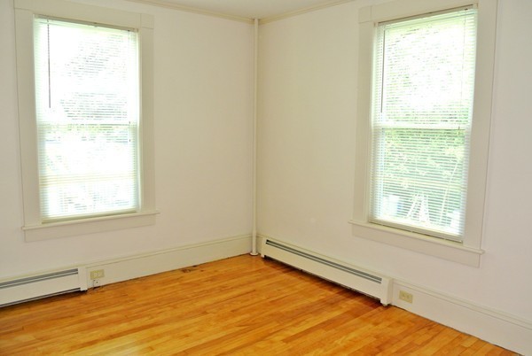 118 Beacon Street Clinton, MA 01510 - Photo 19 of 28 Gallery Image 19