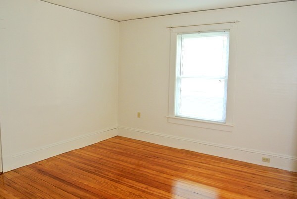 118 Beacon Street Clinton, MA 01510 - Photo 20 of 28 Gallery Image 20