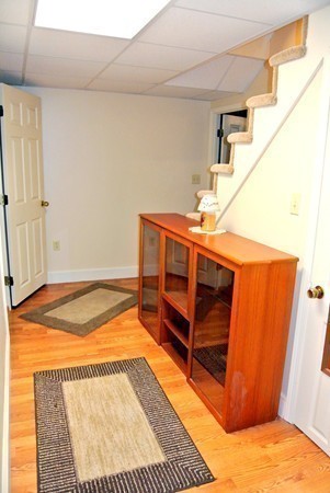 118 Beacon Street Clinton, MA 01510 - Photo 23 of 28 Gallery Image 23