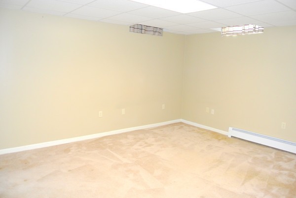 118 Beacon Street Clinton, MA 01510 - Photo 24 of 28 Gallery Image 24