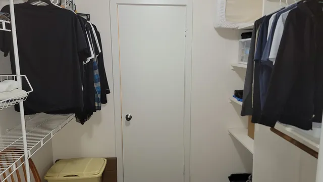 $142,500 | 1810 Hemlock Place, Unit 209, Schaumburg, IL 60173