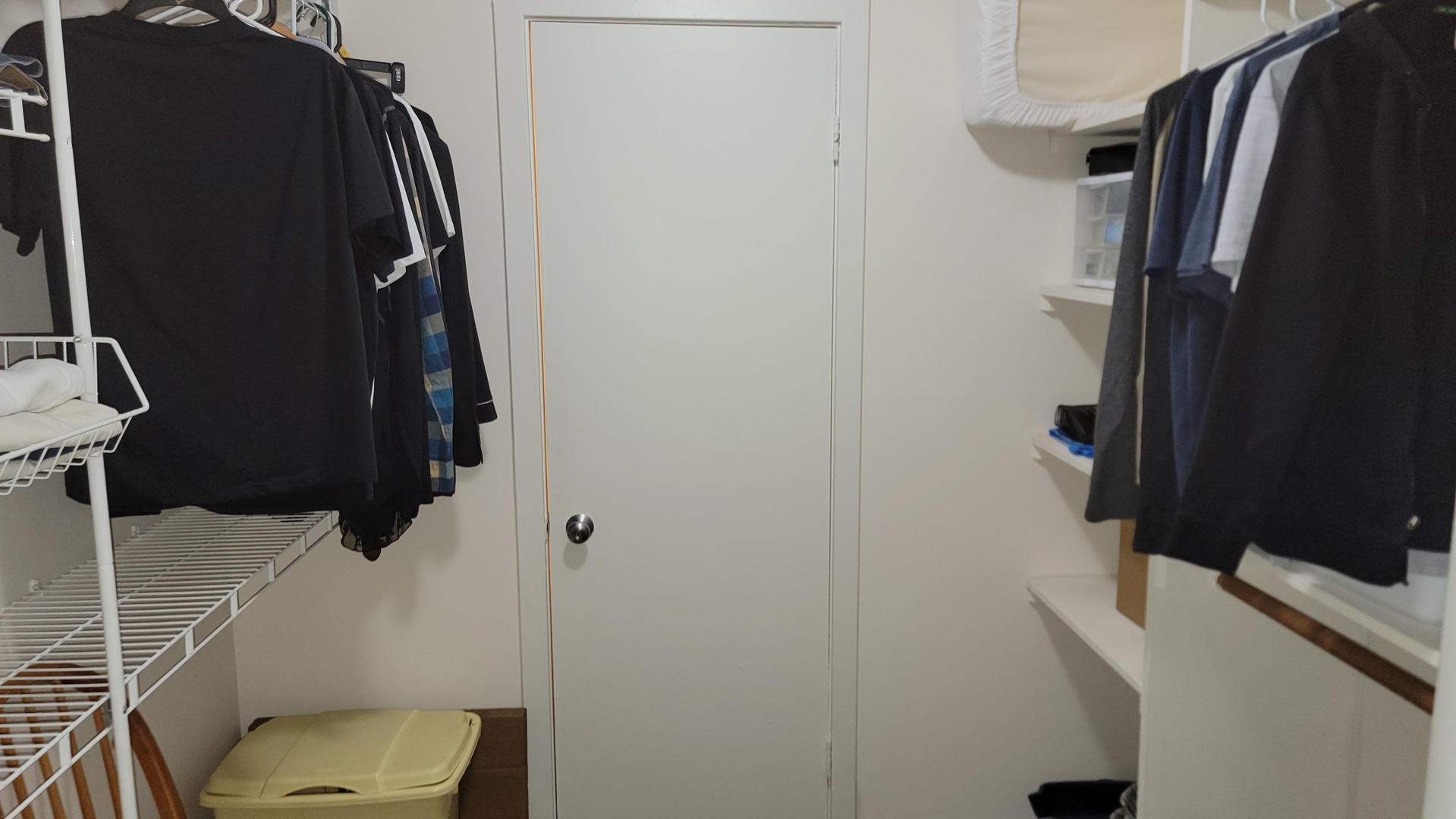 1810 Hemlock Place, Unit 209 Schaumburg, IL 60173 - Photo 12 of 13 a bathroom with a toilet and a shower