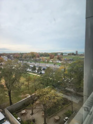 $139,900 | 3600 North Lake Shore Drive, Unit 622, Chicago, IL 60613