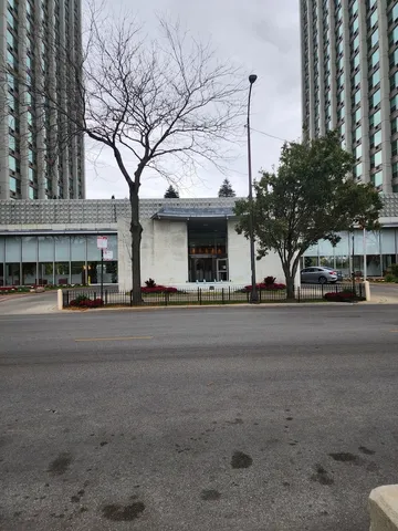 $139,900 | 3600 North Lake Shore Drive, Unit 622, Chicago, IL 60613