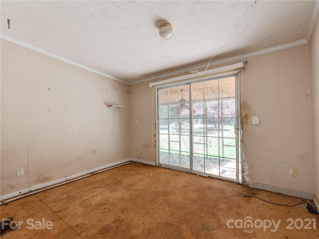 2317 Hicklin Bridge Road Edgemoor, SC 29712 - Photo 18 of 28 Gallery Image 18