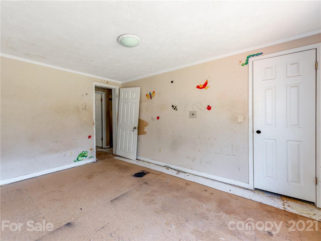 2317 Hicklin Bridge Road Edgemoor, SC 29712 - Photo 22 of 28 Gallery Image 22