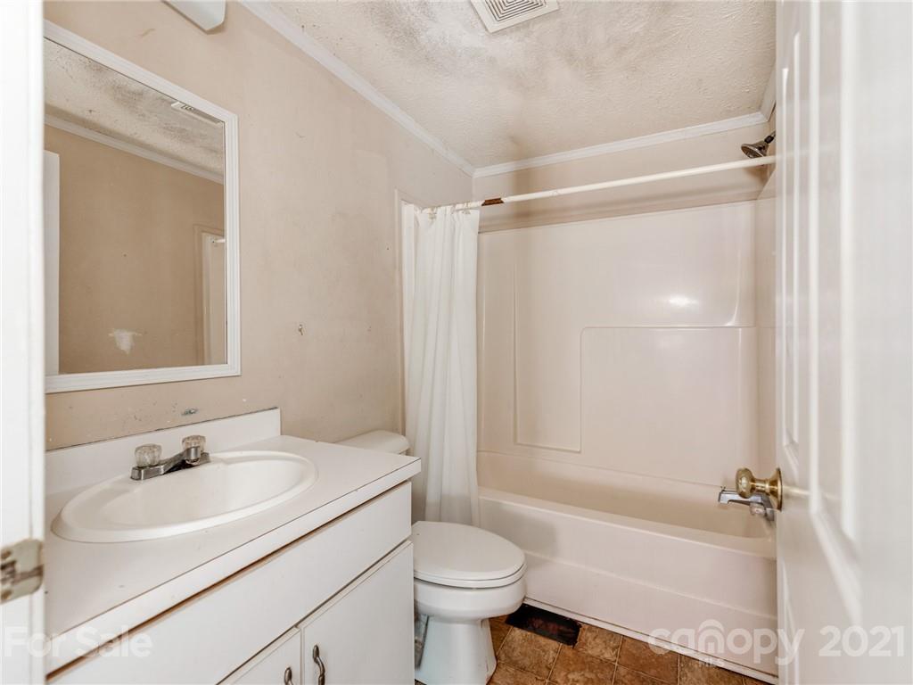 2317 Hicklin Bridge Road Edgemoor, SC 29712 - Photo 23 of 28 Gallery Image 23