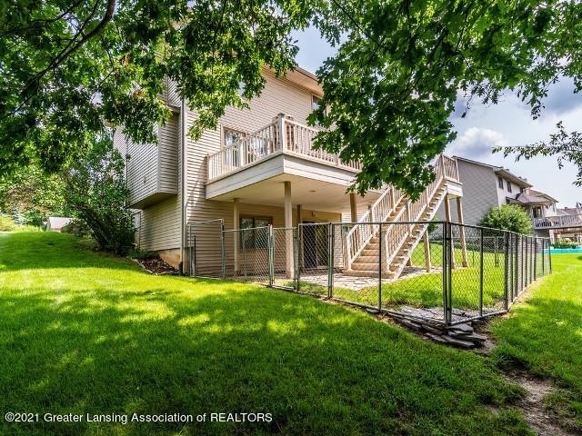 2367 Rolling Ridge Lane Holt, MI 48842 - Photo 11 of 80 009_69