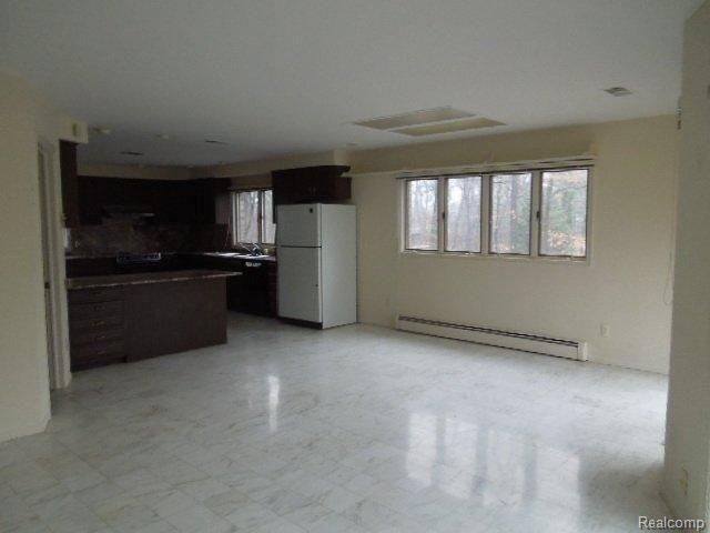 4995 Arrowhead Road West Bloomfield, MI 48323 - Photo 10 of 25 4-10 107.jpg