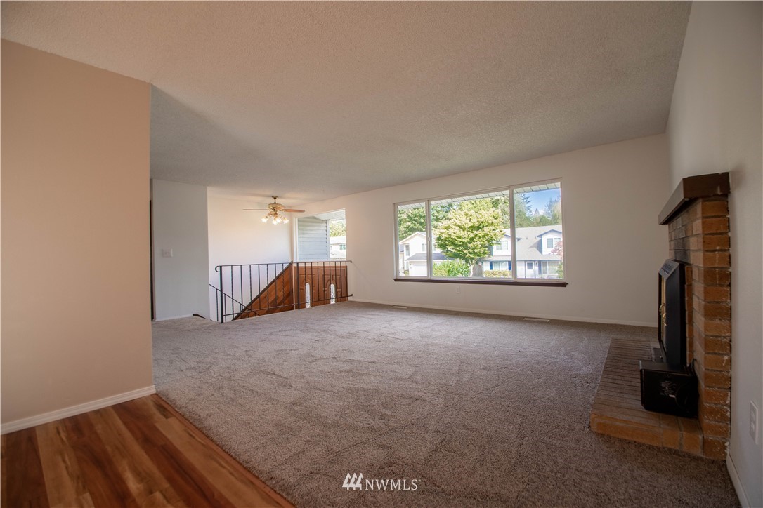 4401 Northeast 24th Street Renton, WA 98059 - Photo 22 of 36