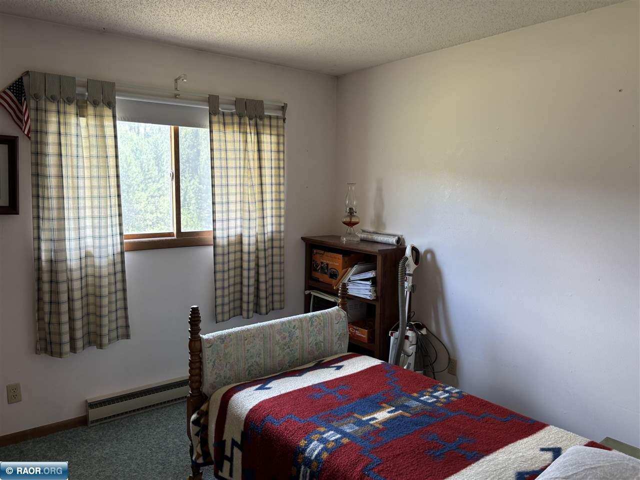 11084 Hayes Road Hibbing, MN 55746 - Photo 22 of 48