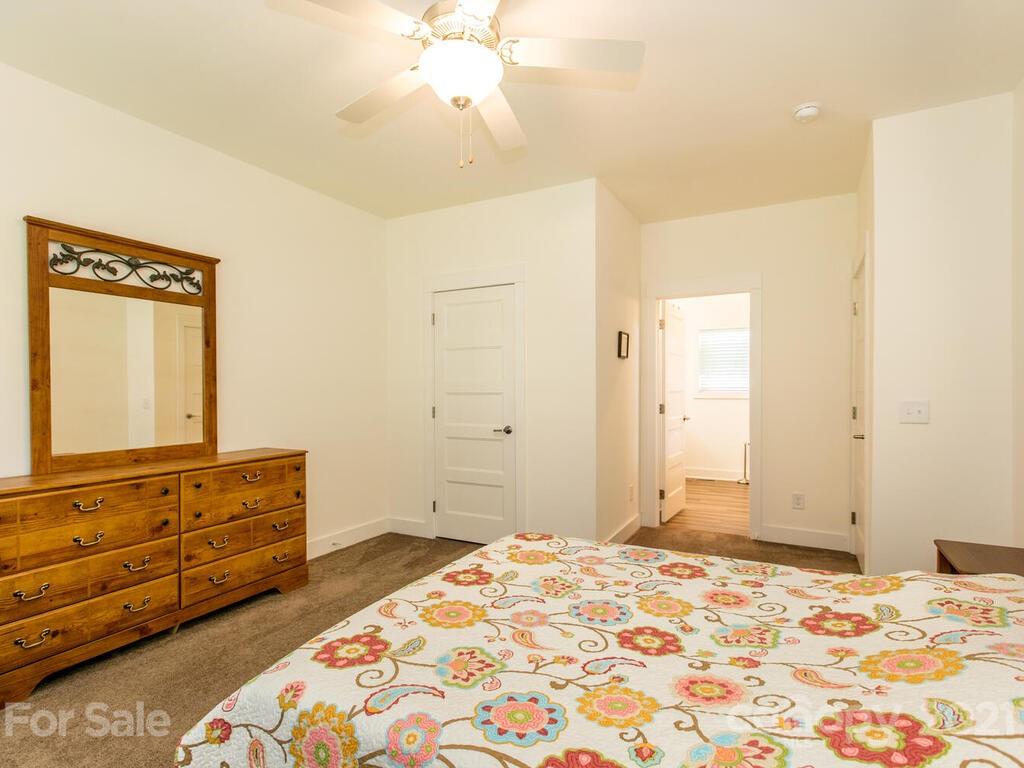 129 Craven Road Waynesville, NC 28786 - Photo 20 of 34 Gallery Image 20