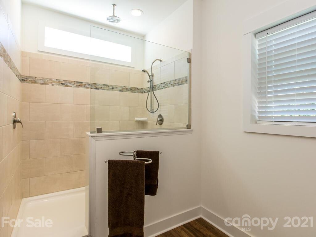 129 Craven Road Waynesville, NC 28786 - Photo 22 of 34 Gallery Image 22