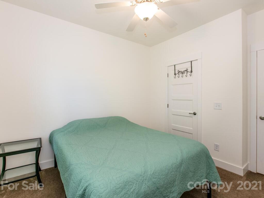 129 Craven Road Waynesville, NC 28786 - Photo 27 of 34 Gallery Image 27