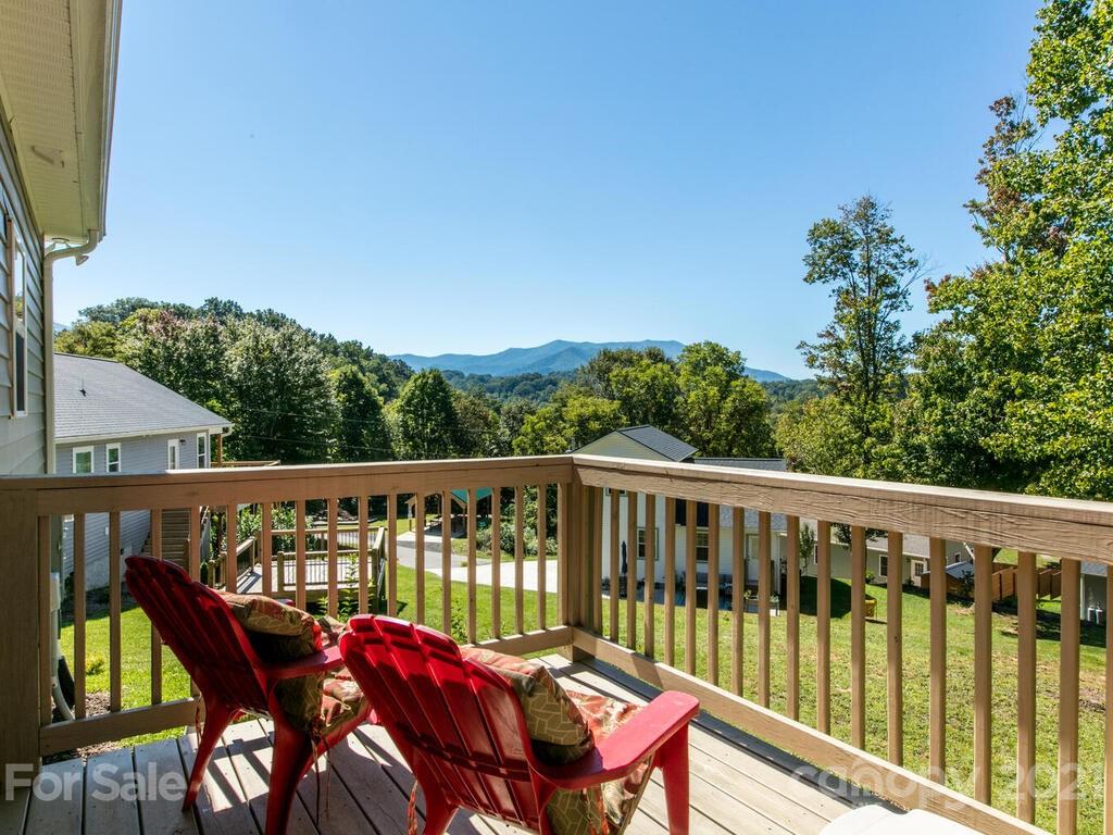 129 Craven Road Waynesville, NC 28786 - Photo 31 of 34 Gallery Image 31