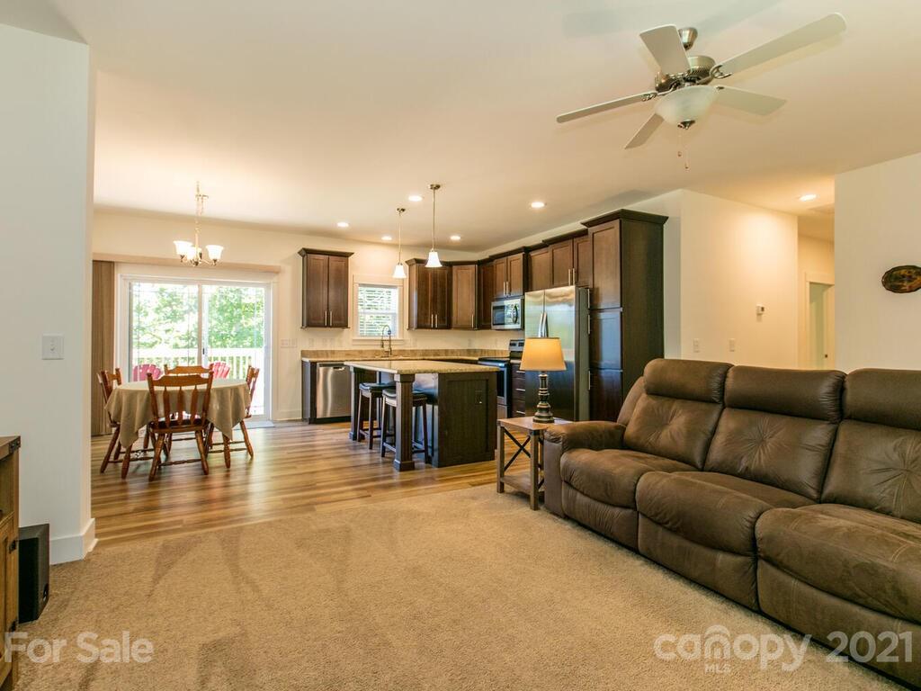 129 Craven Road Waynesville, NC 28786 - Photo 7 of 34 Gallery Image 7