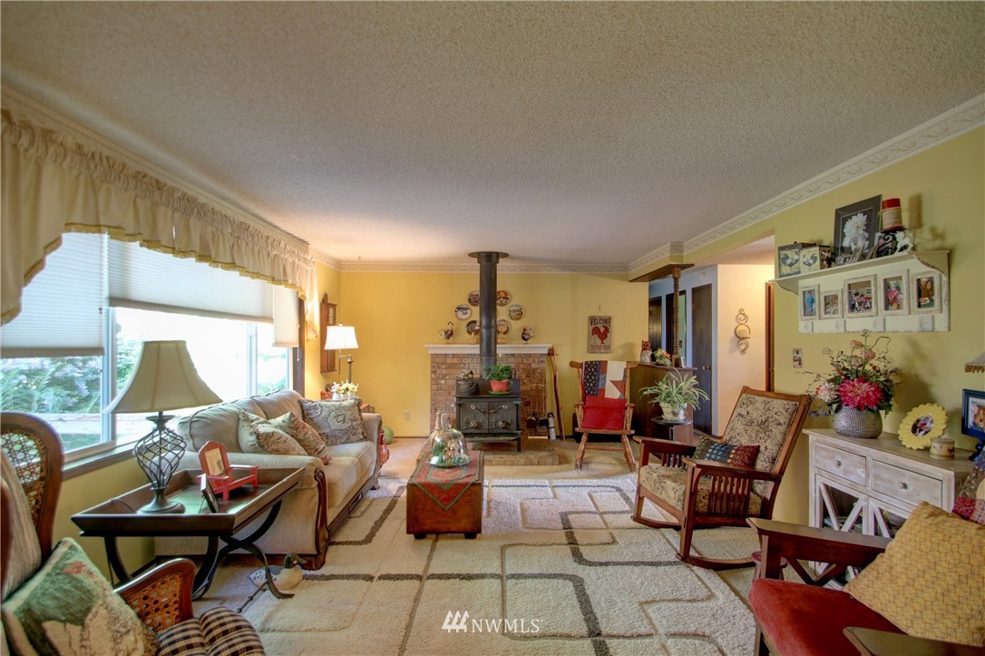 23734 Ruth Lane Mount Vernon, WA 98273 - Photo 14 of 25 Gallery Image 14