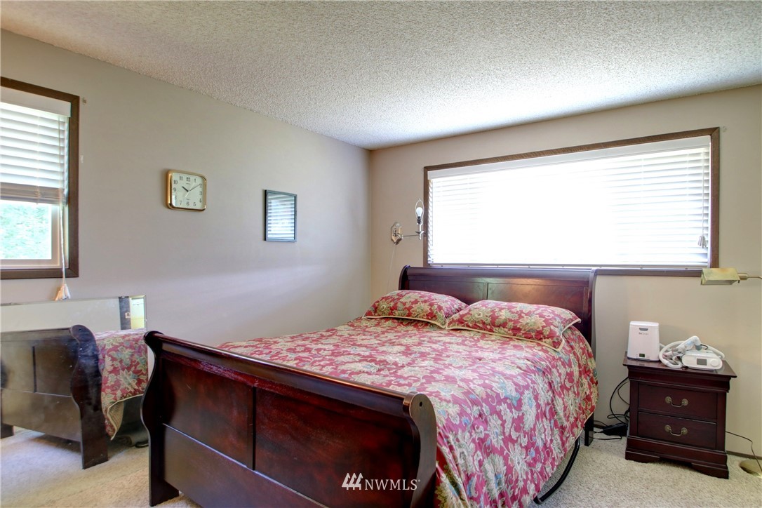 23734 Ruth Lane Mount Vernon, WA 98273 - Photo 16 of 25 Gallery Image 16