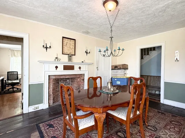 a picture of a living room with furniture