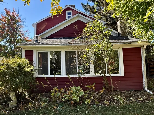 $299,900 | 334 Elm Street, West Springfield, MA 01089